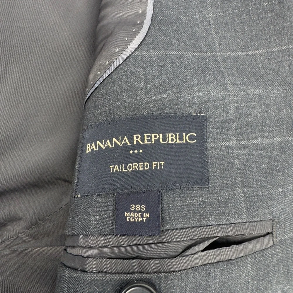 Banana Republic Mens 38S Tailored Fit Blazer Dark Gray Windowpane Plaid Jacket